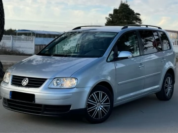 Авто Volkswagen Touran 2004 № 7197290