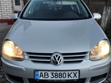 Авто Volkswagen Golf 2004 № 7200361