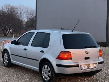 Авто Volkswagen Golf 1999 № 7202996