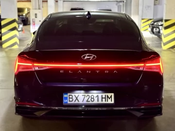 Авто Hyundai Elantra 2021 № 7203034