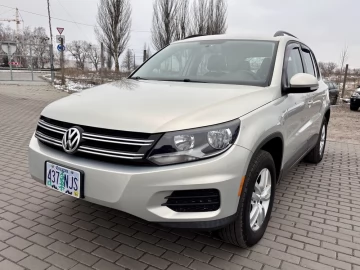 Авто Volkswagen Tiguan 2015 № 7204409