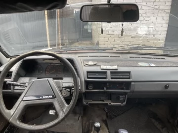 Авто Nissan Crew 1987 № 7205750