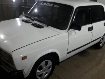 Авто ВАЗ 2107 1990 № 7208614