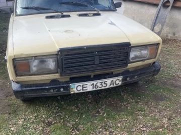 Авто ВАЗ 2107 1992 № 7211727