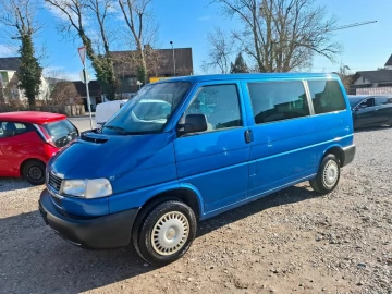 Авто Volkswagen Transporter 2000 № 7213673