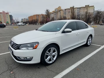 Авто Volkswagen Passat Sedan 2014 № 7215867