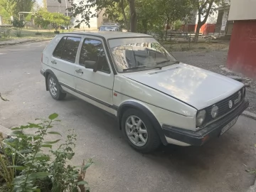 Авто Volkswagen Golf 1989 № 7216373