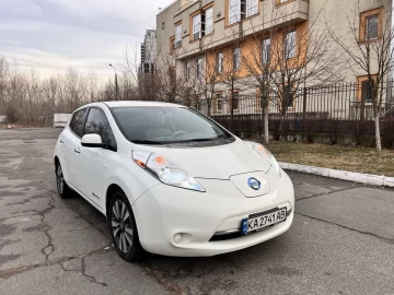 Авто Nissan Leaf 2015 № 7221373