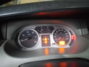 Авто Nissan 210 2004 № 7221851