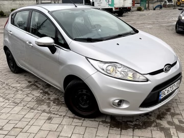 Авто Ford Fiesta 2010 № 7223735