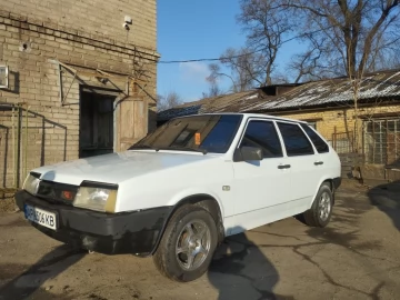 Авто ВАЗ 2109 2000 № 7226653