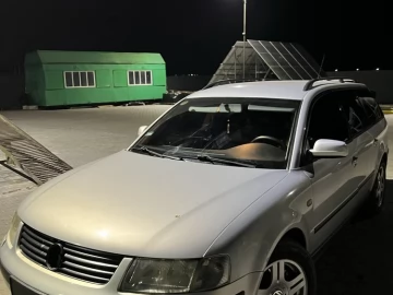 Авто Volkswagen Passat Hatchback 1999 № 7228110