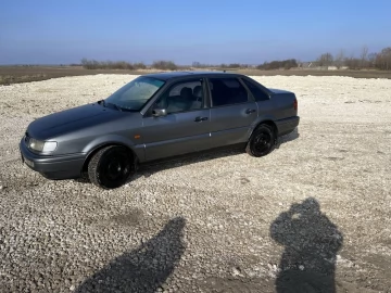 Авто Volkswagen Passat Sedan 1994 № 7231842