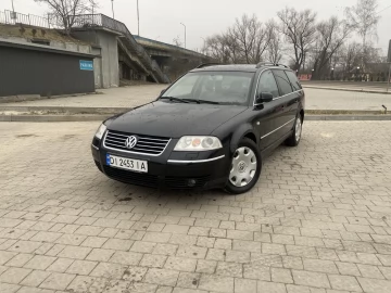 Авто Volkswagen Passat Variant 2003 № 7232992