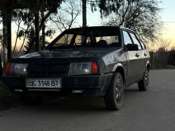 Авто ВАЗ 2109 1992 № 7233236