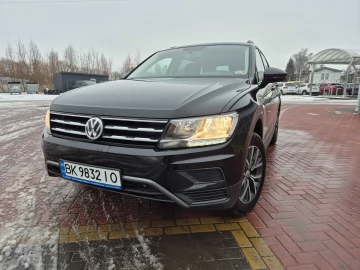 Авто Volkswagen Tiguan 2021 № 7238027