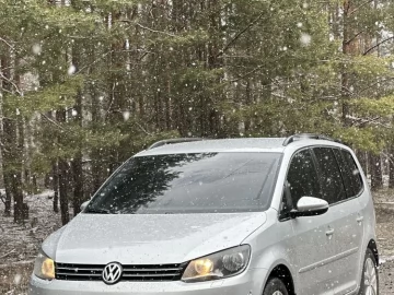 Авто Volkswagen Touran 2012 № 7239746