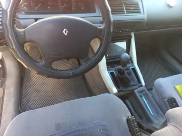 Авто Renault Safrane 1998 № 7241998