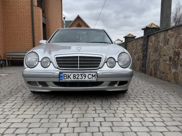 Авто Mercedes E Серия 2000 № 7247151