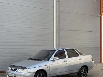Авто ВАЗ 2110 2001 № 7248718