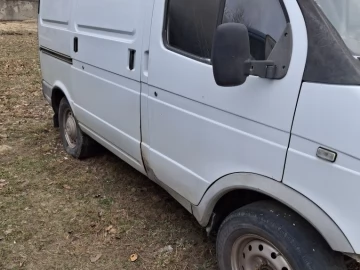 Авто ГАЗ 2310 Соболь 2000 № 7249040
