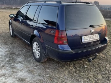Авто Volkswagen Golf 2002 № 7258828