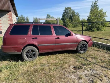 Авто Volkswagen Golf 1996 № 7262608