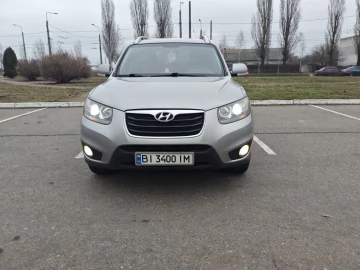 Авто Hyundai Santa Fe 2010 № 7263400
