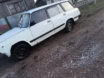 Авто ВАЗ 2104 1993 № 7268572