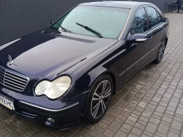 Авто Mercedes 300 2005 № 7269176