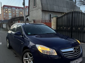 Авто Opel Insignia 2012 № 7278394