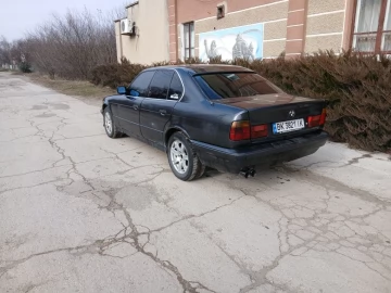 Авто BMW 5 Серия 1990 № 7280022