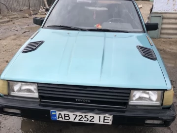 Авто Toyota Camry 1983 № 7280932