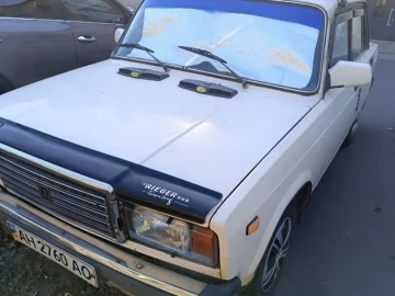 Авто ВАЗ 2107 1996 № 7292501