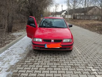 Авто SEAT Cordoba 1994 № 7293498