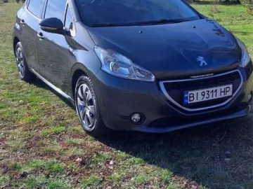 Авто Peugeot 208 2013 № 7294197