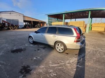 Авто Volvo V50 2006 № 7294443