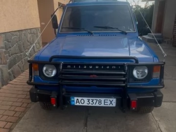 Авто Mitsubishi Pajero 1986 № 7294767