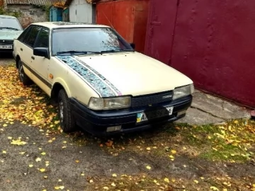 Авто Mazda 626 1988 № 7295483