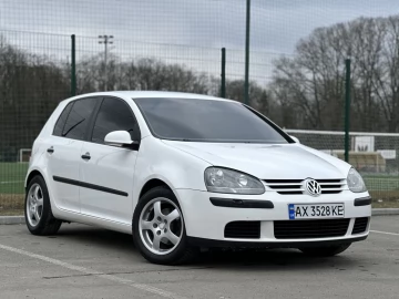 Авто Volkswagen Golf 2004 № 7295728