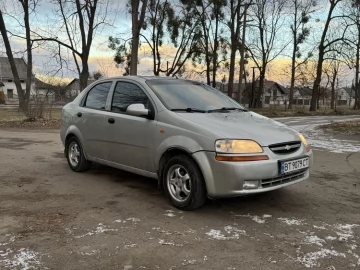 Авто Chevrolet Aveo 2004 № 7295951