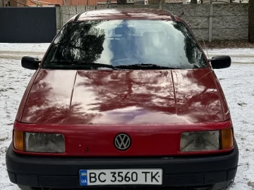 Авто Volkswagen Passat Variant 1993 № 7296678