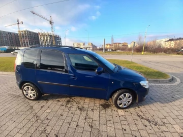 Авто Skoda Roomster 2011 № 7296694