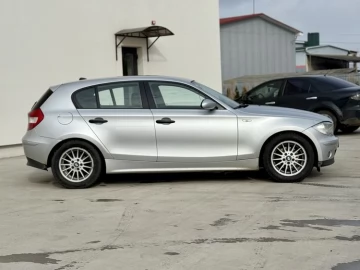 Авто BMW 1 Серия 2005 № 7296958