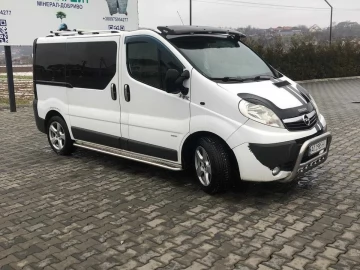 Авто Opel Vivaro 2011 № 7297206