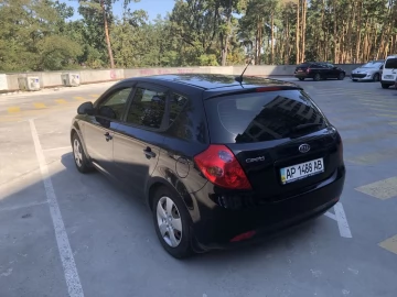 Авто KIA Cee X27 D 2009 № 7298068