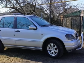 Авто Mercedes Ml Серия 2000 № 7298124