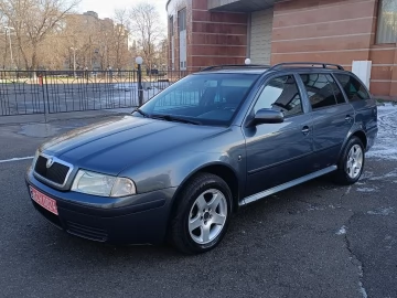 Авто Skoda Octavia 2004 № 7299755
