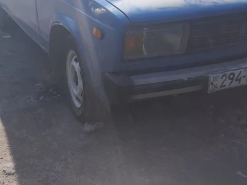 Авто ВАЗ 2105 1992 № 7300636