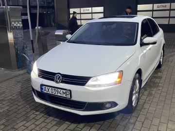 Авто Volkswagen Jetta 2014 № 7300659